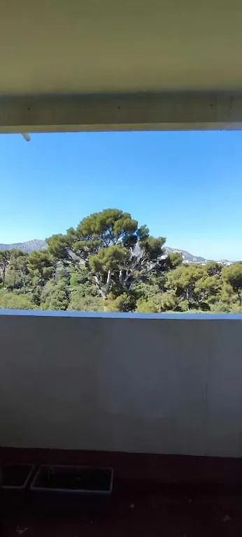 Proche Calanque Et Stade Velodrome Lumineux Et Confortable Marseille Apartment